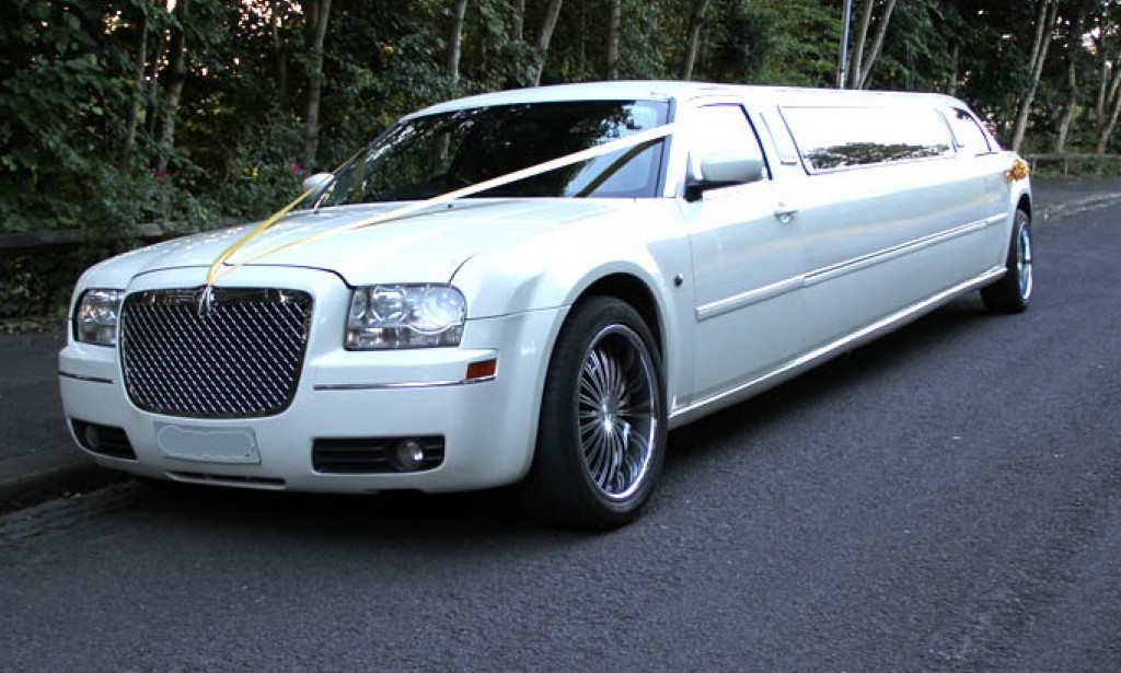 5 Things to Consider When Hiring A Limo Service