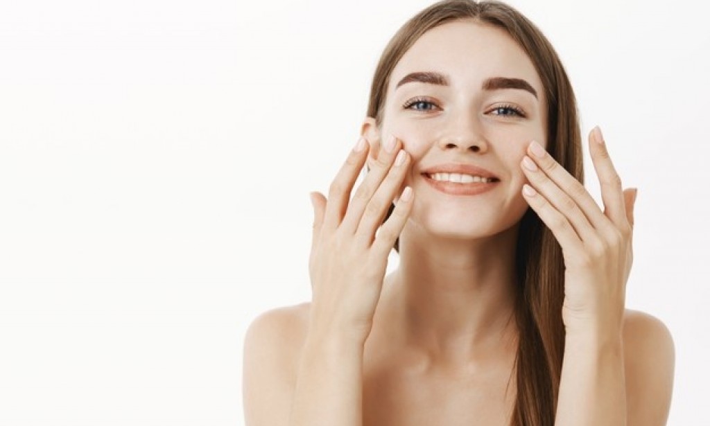 Top 9 Plum Products That You Can Buy For Skin Care