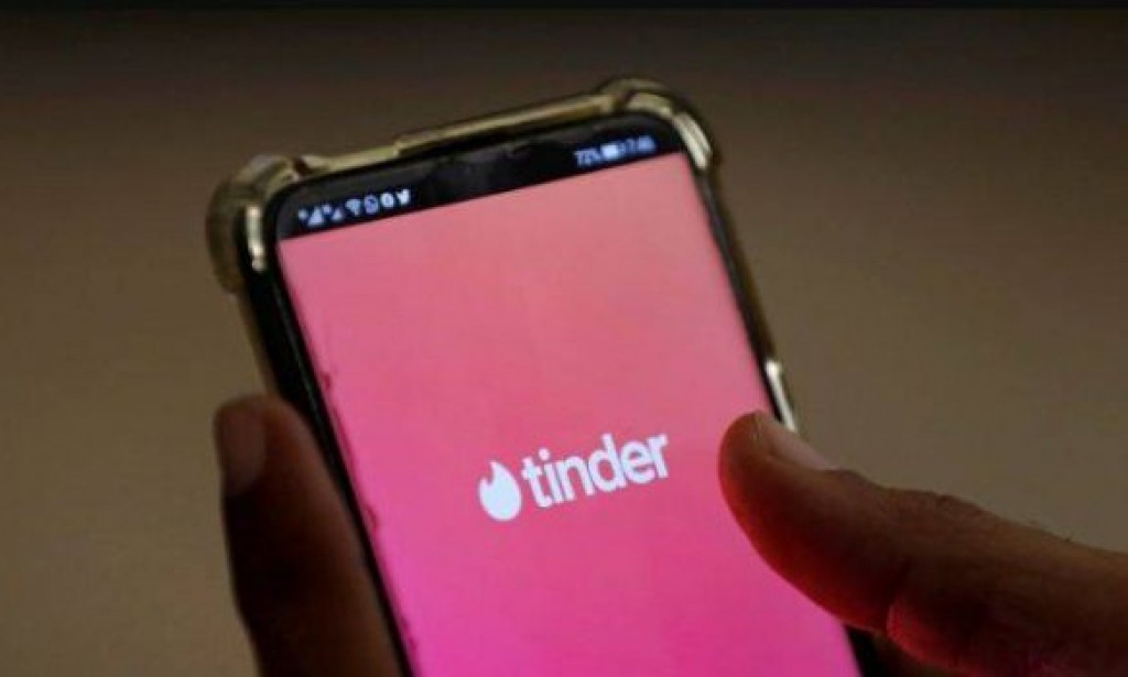 How to Block People on Tinder