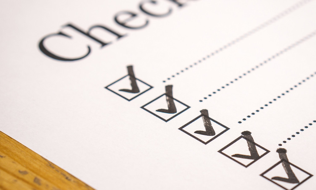 The Essential Checklist for Selling a House Without the Stress